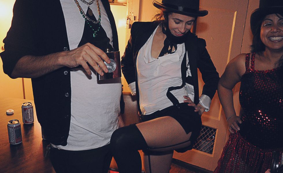 11 Thoughts That Haunt College Girls The Monday After Halloweekend