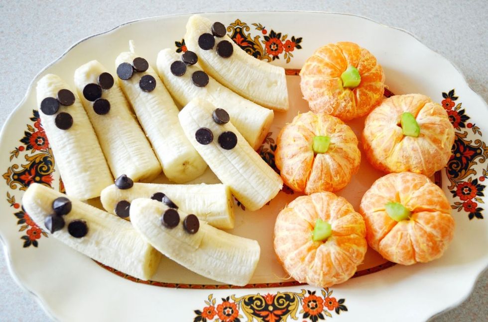 17 Spooky Halloween Treats For Your Next Party