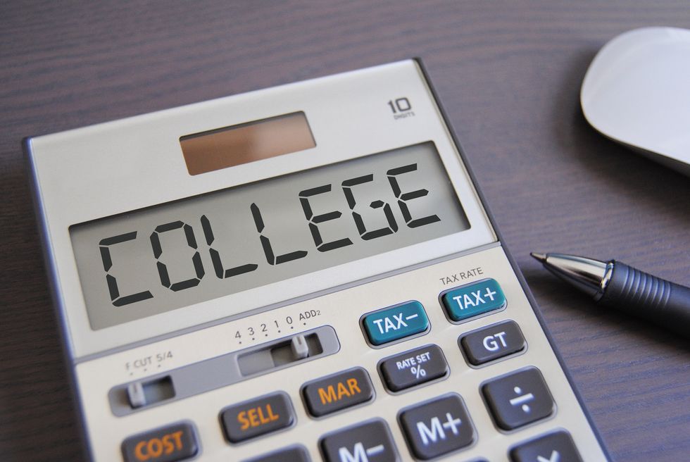 What To Do Before You Enroll in a 4-Year College
