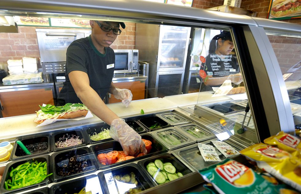 21 Thoughts All Subway Employees Have Had