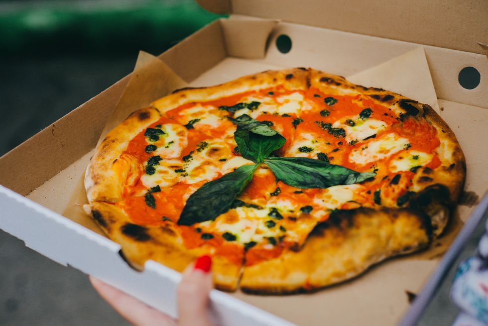 7 Things You Learn While Working At A Pizza Place