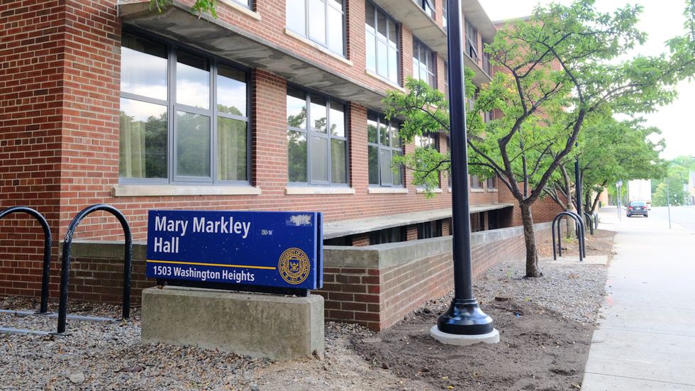 10 Ways You Know You Live In Mary Markley Hall At UMich