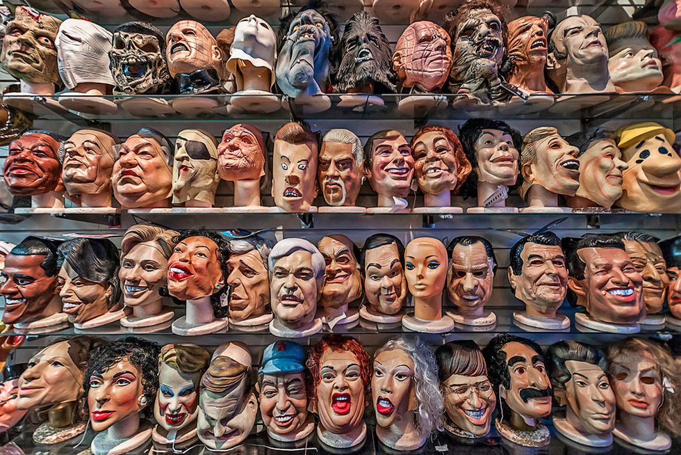 Best Celebrity Halloween Costumes Of 2017