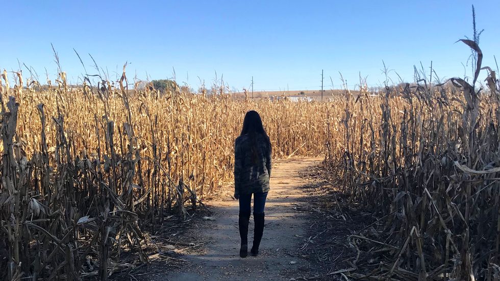 15 Tragically Comical Thoughts Of A Serially Single Girl