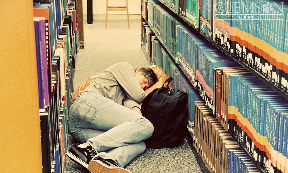 10 Signs You're Sleep Deprived and Need a Nap ASAP