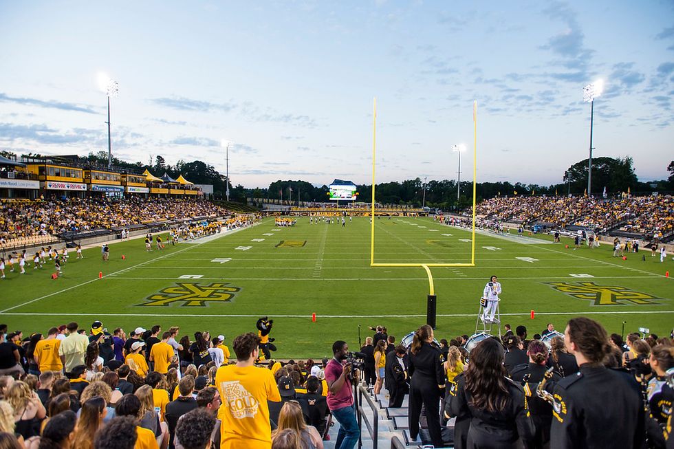 To My New Friend I Made This Semester, Thank You For Being You