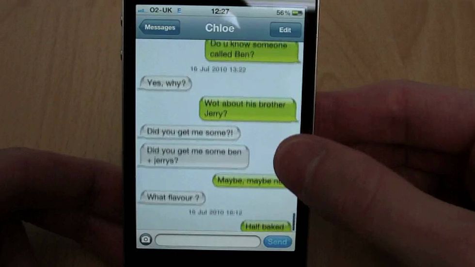 Why People Who Text Like This Are The Worst