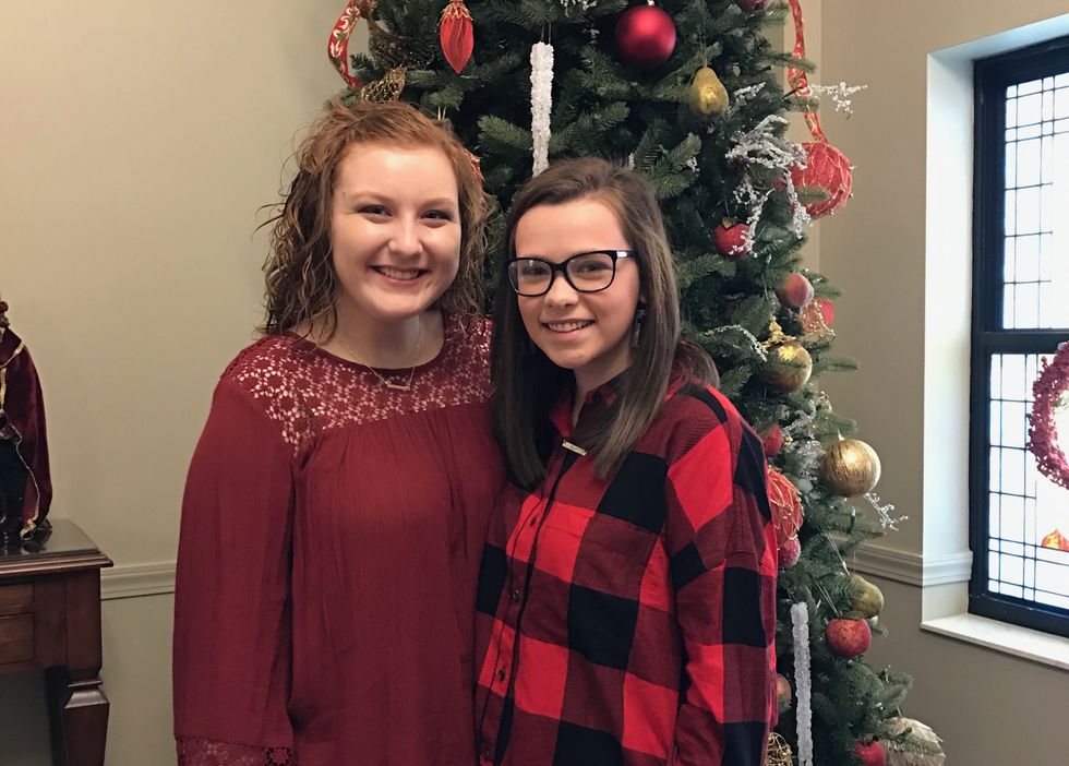 5 Signs That You Start Celebrating Christmas On November 1st