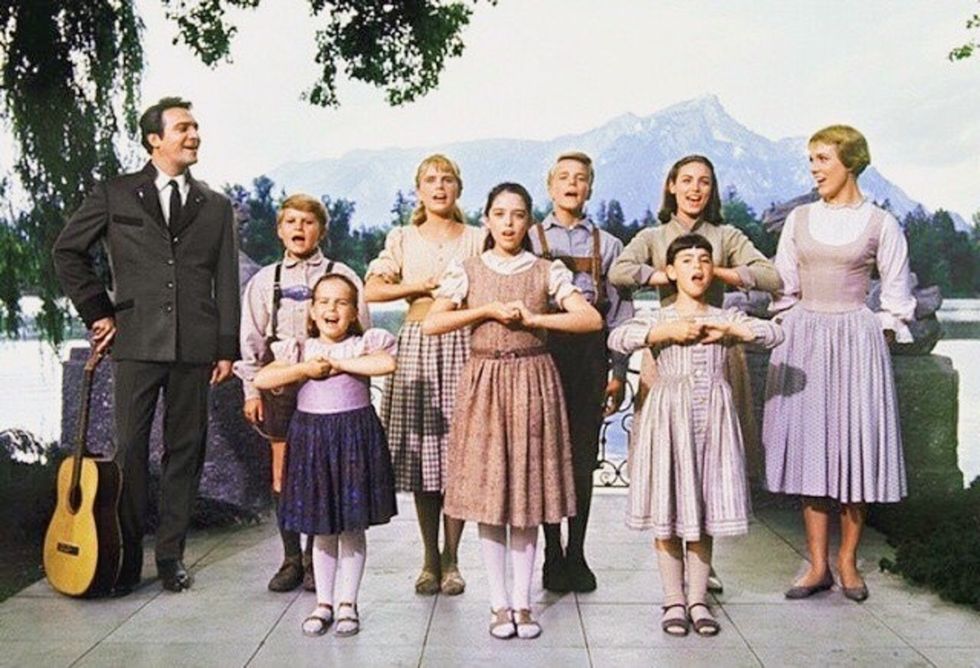 11 Signs That You Grew Up In A Musical Family