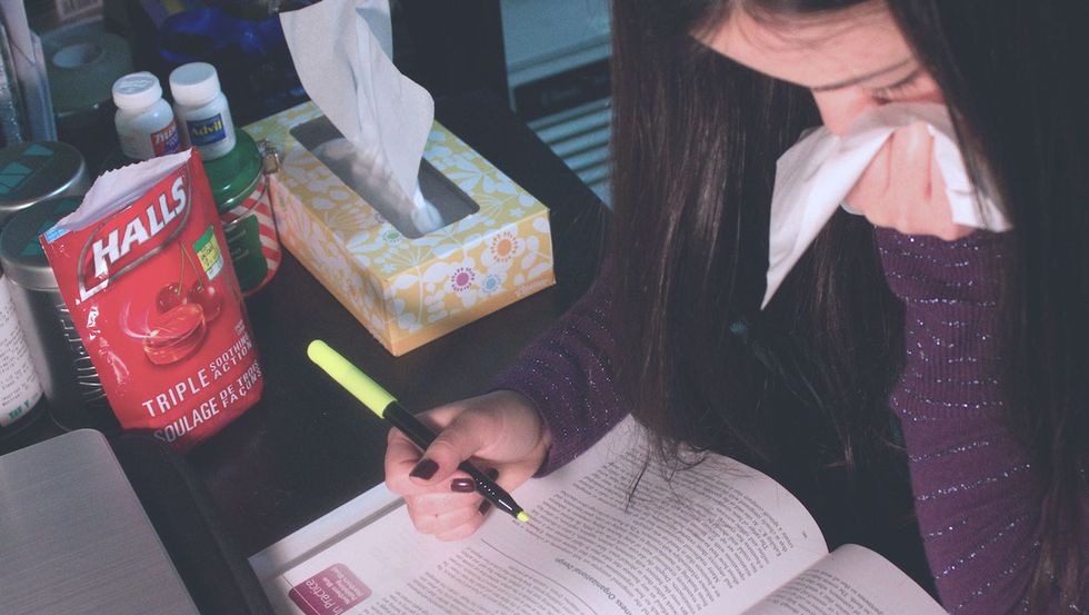 9 Things College Students ALWAYS Say To Their Parents When They Get Sick