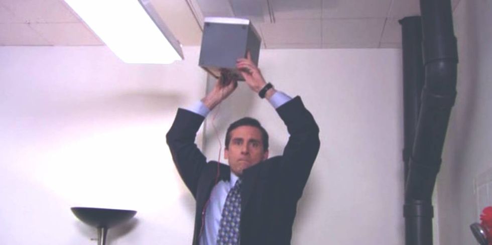 A College Girl Listening To Taylor Swift's 'Reputation,' As Told By 'The Office'