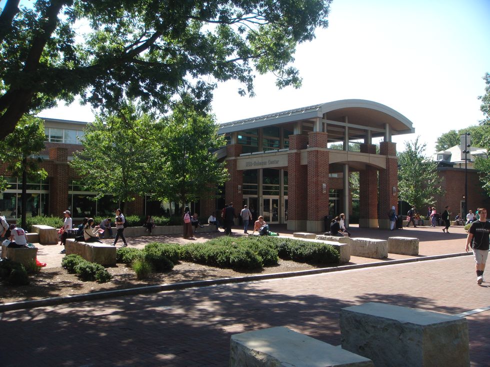 10 Underrated Places To Eat At Penn State That Are Not The Hub