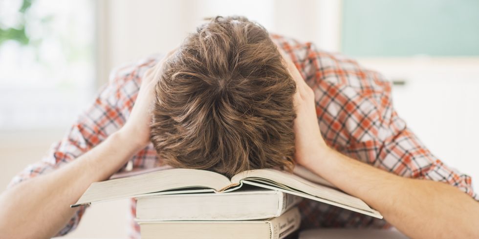 6 Tips To Overcome The Mid-Semester Stress You're Definitely About To Experience