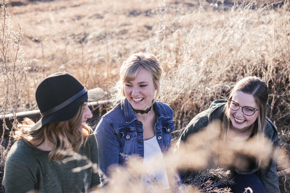 7 Reasons I Cannot Wait For Friendsgiving