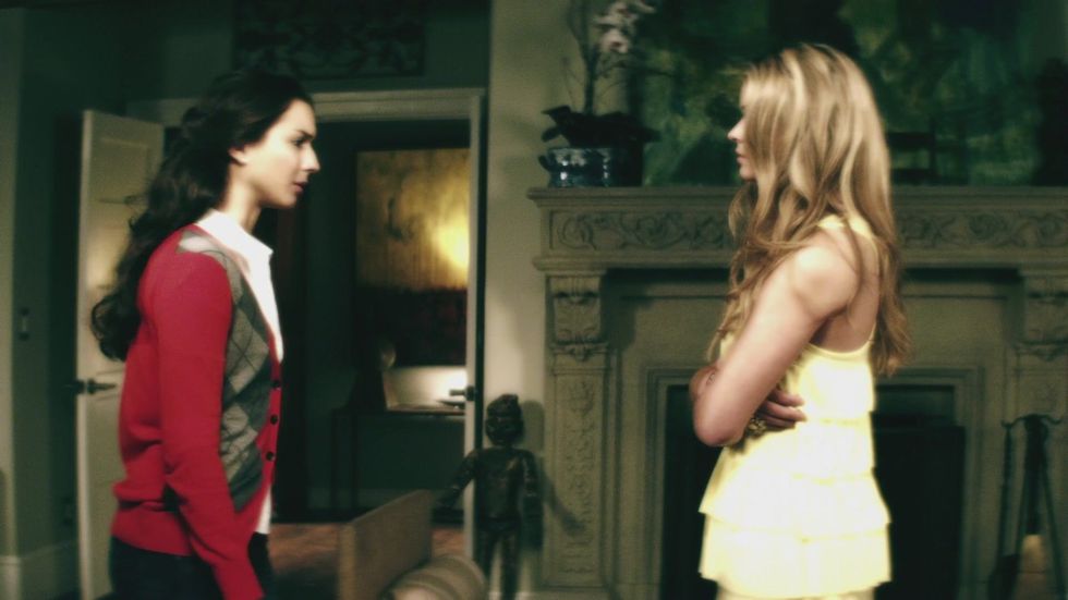 11 Of The Most Dysfunctional Female Friendships On Television, All-Time