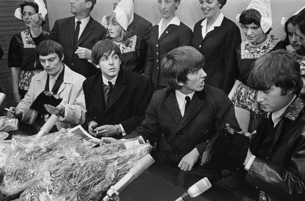 25 Beatles Songs Every Millennial Should Listen To And LOVE
