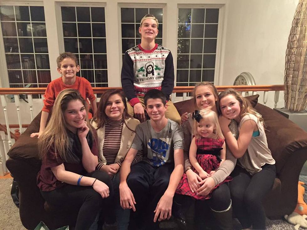 5 Different Ways Your Thanksgiving Dinner Conversations Could Be Awful This Year