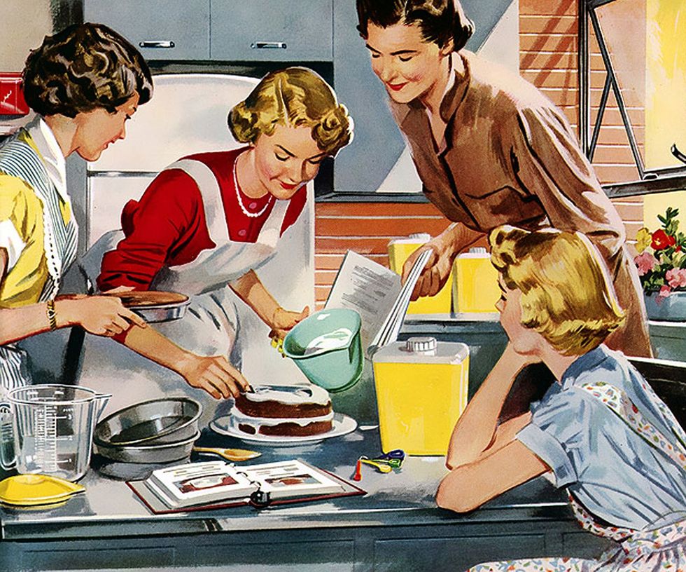 These Are The 10 Questions Your Family ALWAYS Asks When You're Home For The Holidays