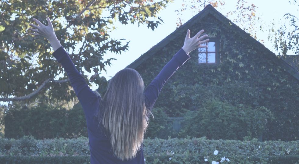 The 16 Most Prominent Differences Between 'Living At Home' And 'Living At College'