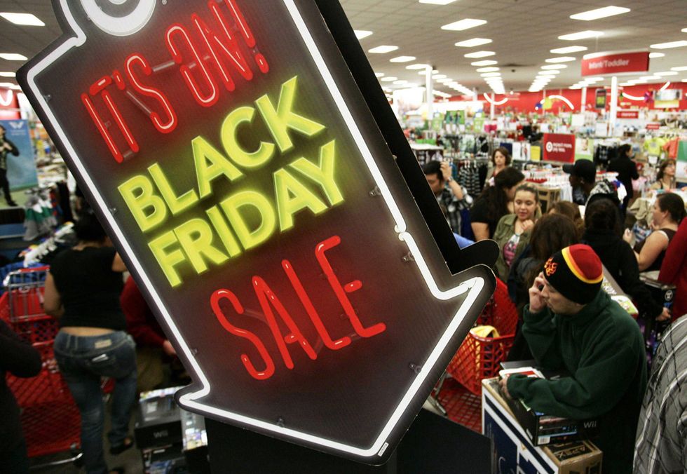 What It's Like Working Retail On Black Friday