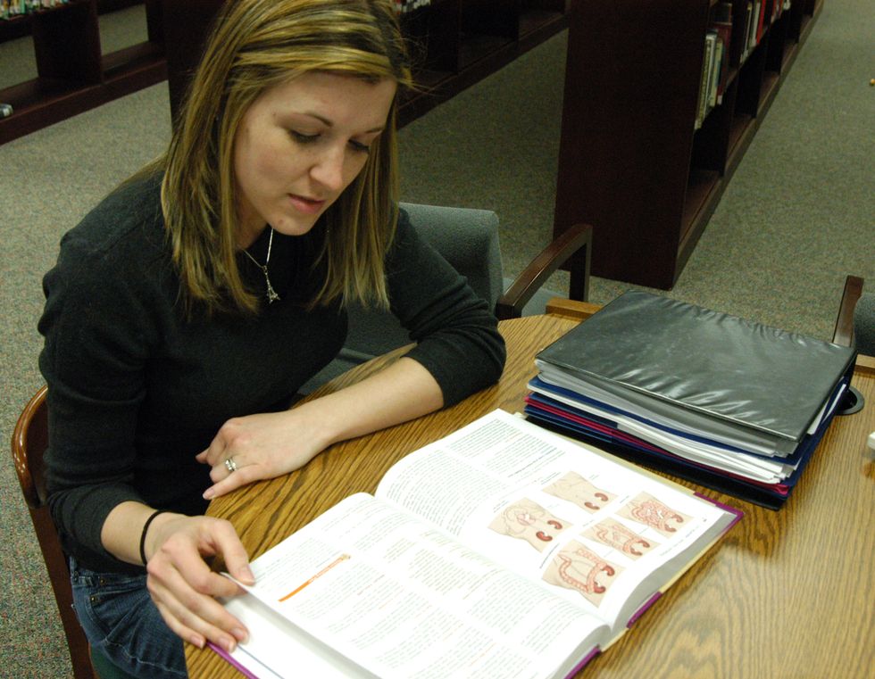 The 13 Tiring Phases Of Pulling An All-Nighter