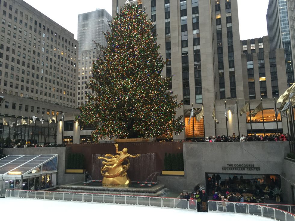 The Top 5 Things I Love To Do For Christmas