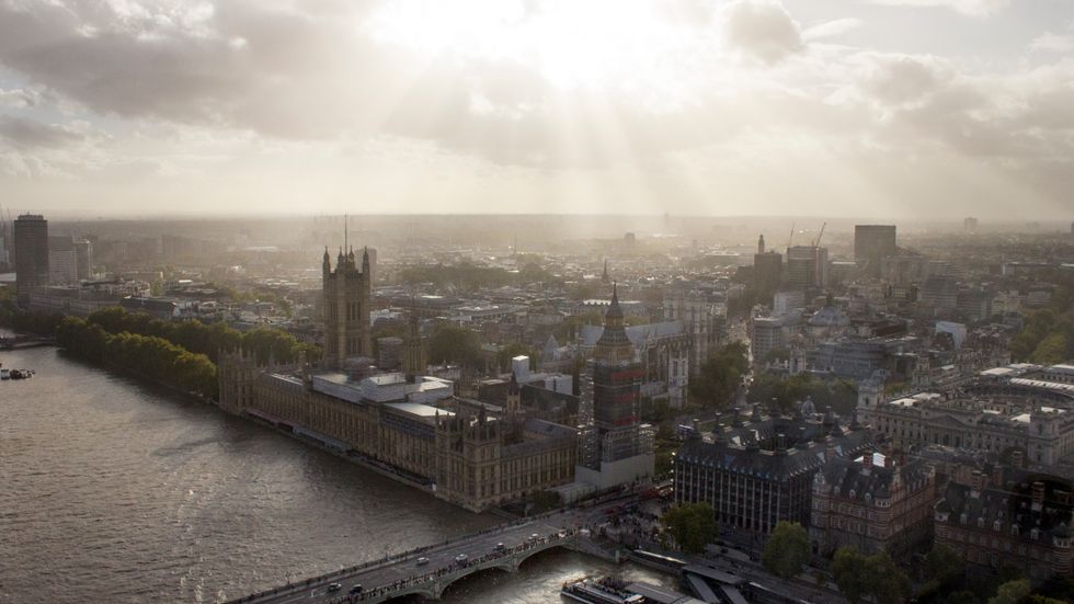 11 Reasons You Should Probably NEVER Go To London Under Any Circumstance