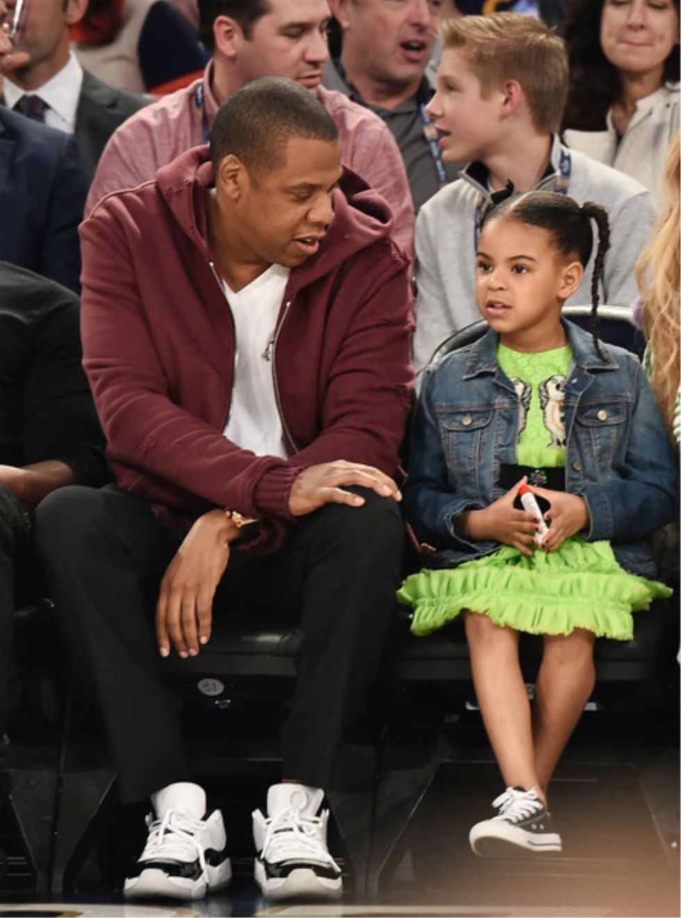 JAY Z APOLOGIZES TO BEYONCE AND ALL WOMEN: DOES HE DO A GOOD JOB?