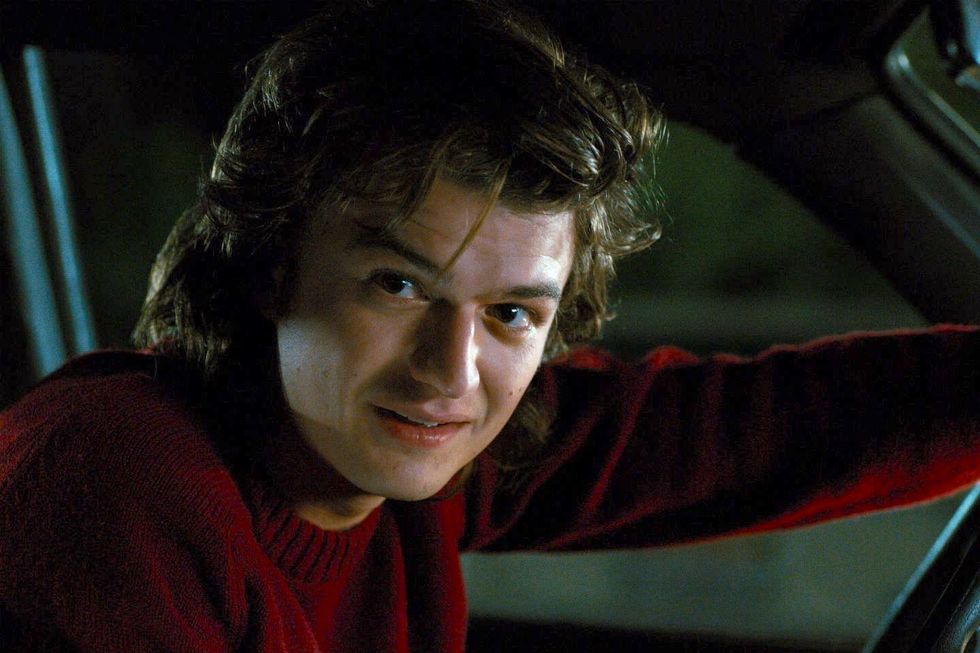 5 Reasons Steve From 'Stranger Things' Is Clearly Better Than Jonathan