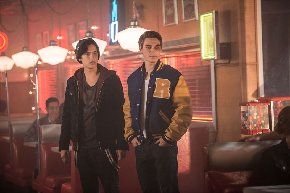 9 Times The Cast Of 'Riverdale' Captured The Last 2 Weeks Of Fall Semester