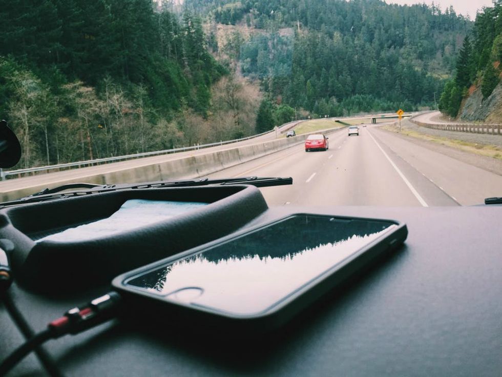 12 Things That Are Bound To Happen On A 12-Hour Road Trip