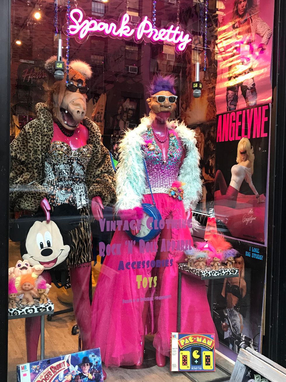 Spark Pretty Brings The '90s Back To NYC