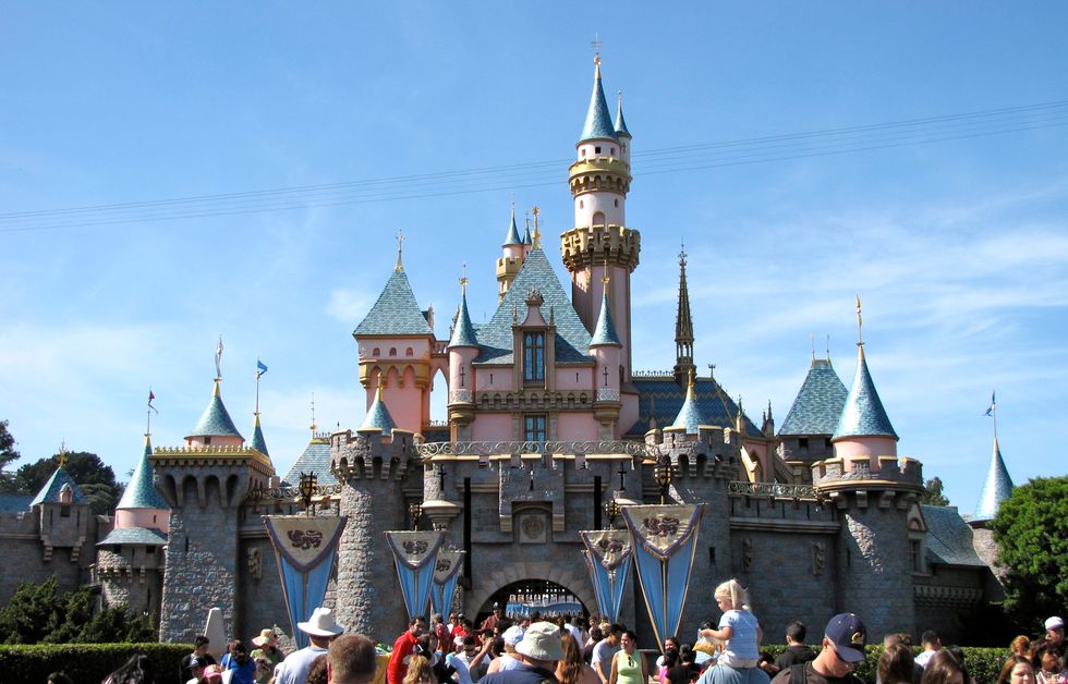 8 Things You Actually Learn Working At Disneyland