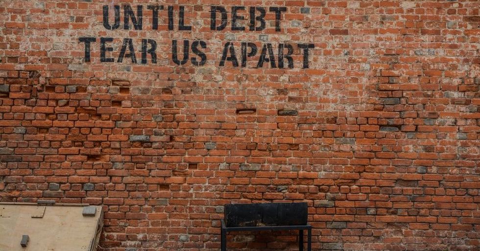 Surviving an unemployment period as a millennial