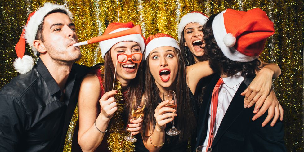 5 Holiday Winter Drinking Games That Guarantee Obliteration