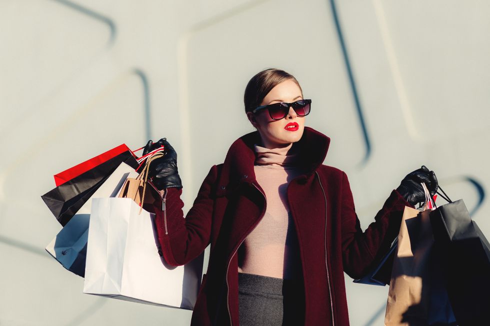 A Christmas Shopping Guide For The Shopaholic On A Budget