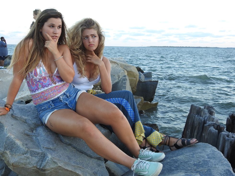 Yes, I'm 19 And Have Never Been In A Relationship