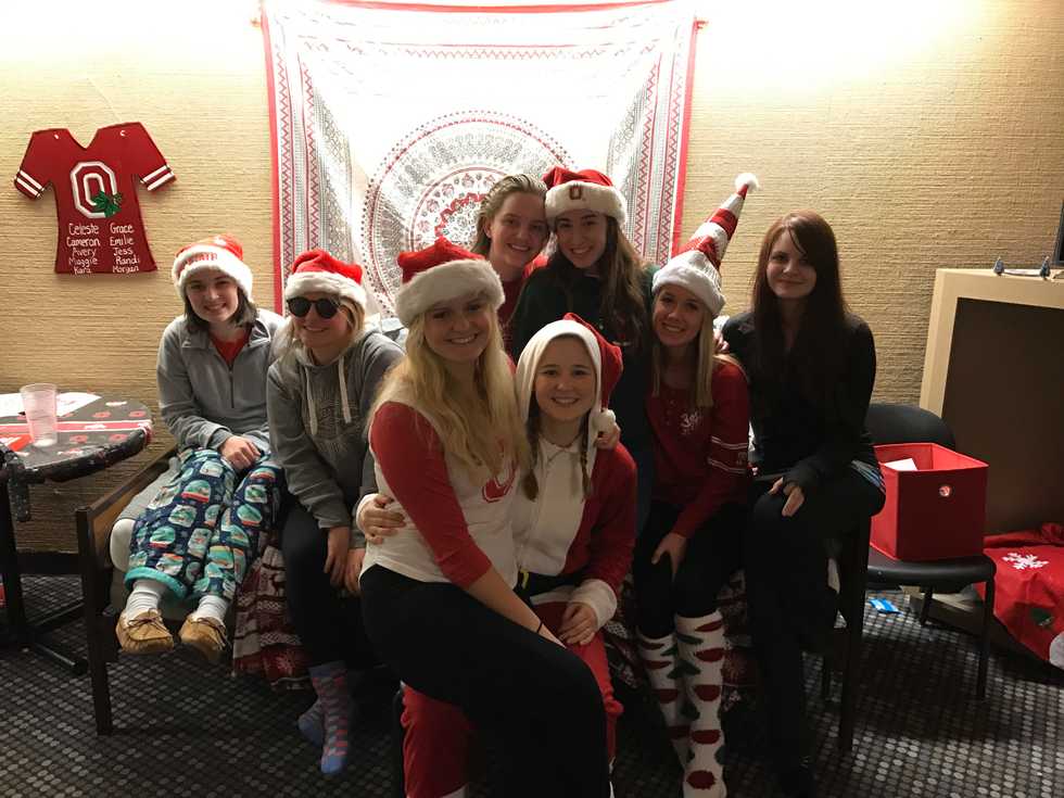 Don't Be Afraid To Go With A Random Roommate