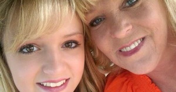 To The Girl Who Still Has Her Mom This Christmas