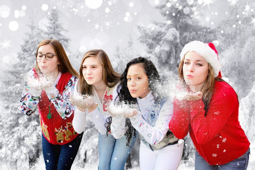 10 Reasons My Friends Must Like Christmas...Or We Can't Be Friends