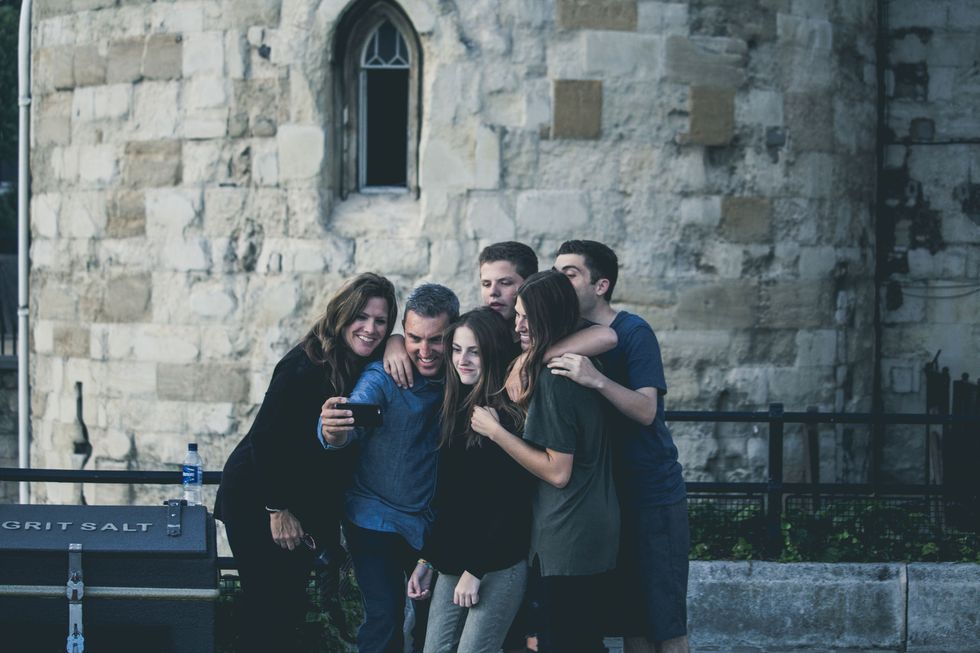10 Ways To Show Your Friends You Love Them