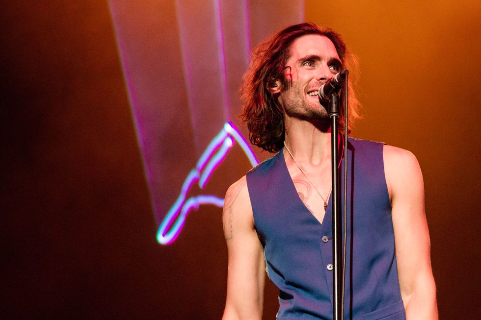 24 Classic 2000s Songs You Can't Just Sing Along To, You Have To Scream