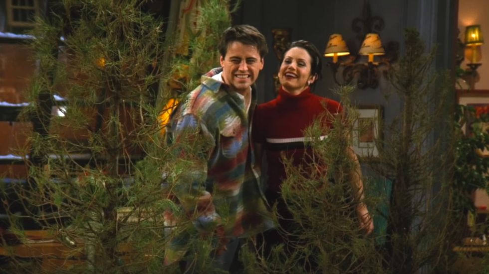 The Experience Of Going To A Family Holiday Party, As Told By 'Friends'