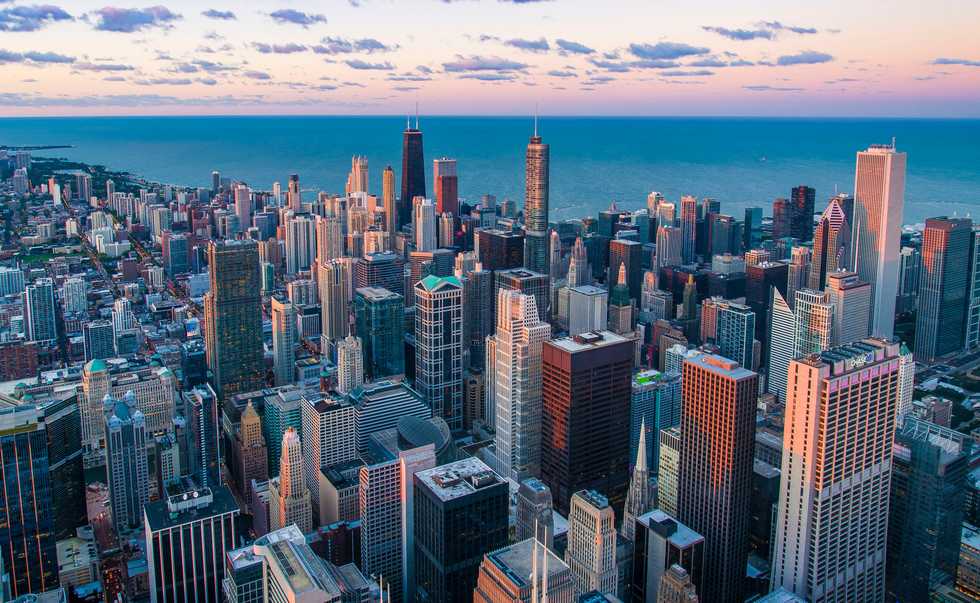 7 Places To Volunteer In Chicago As 2017 Comes To A Close