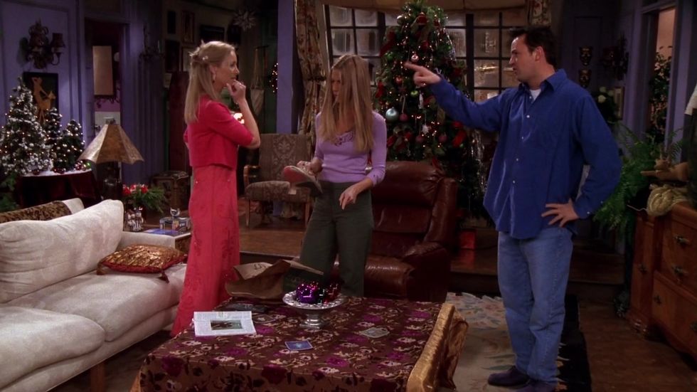 A Timeline Of Christmas Break In College, As Told By Rachel Green