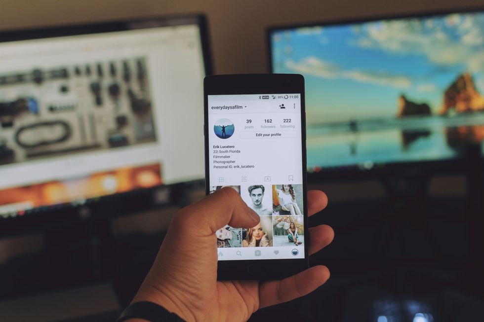 6 Awesome Instagram Accounts You Should Be Following