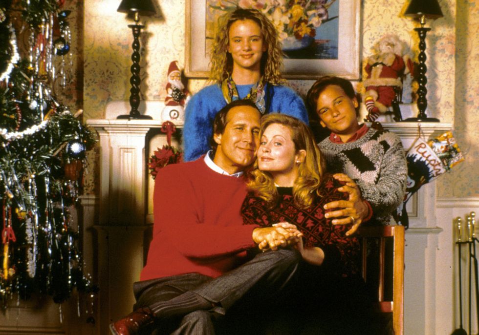 25 Things That Happen When College Kids Go Home For Christmas Break