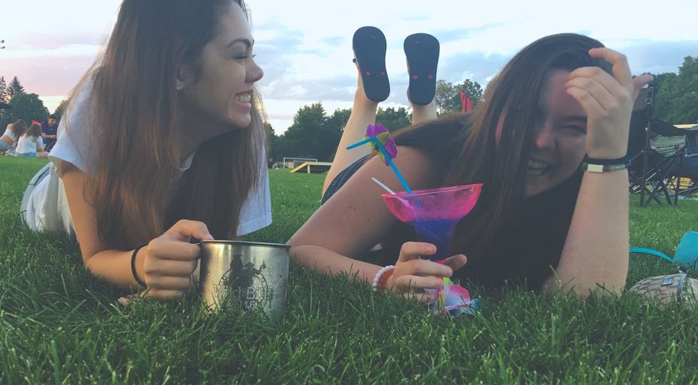 11 Things That Are Only True If You 2 Have Been BFFs For AT LEAST 10 Years