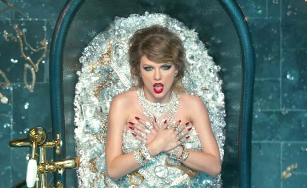 Sorry, Not Sorry, I Like the New Taylor Swift