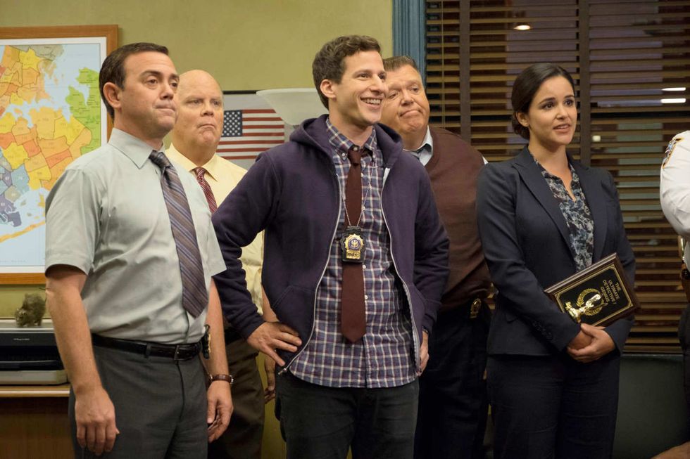 The Stages Of Packing For Vacation, As Told By The Cast Of 'Brooklyn Nine Nine'